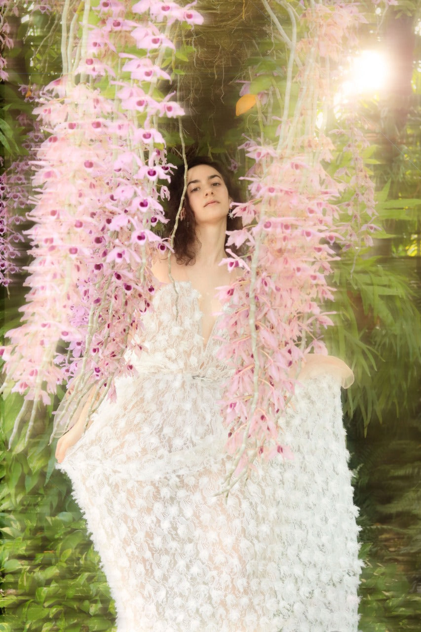 White Flor de Oro Caftan