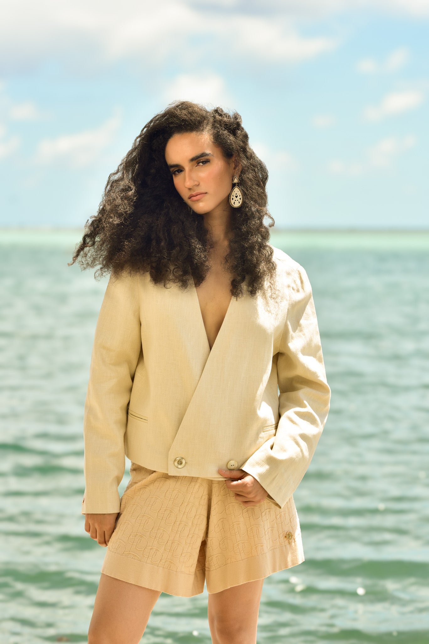 Cropped Sandy Blazer in Antique by hols.e